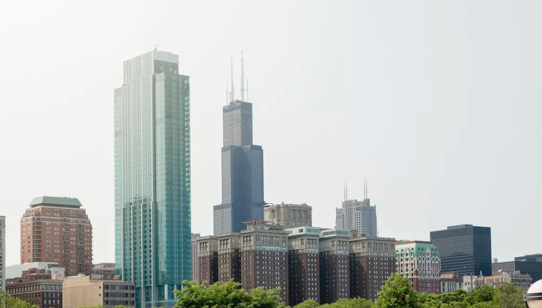 Infographic: Things You Should Know Before Moving to Chicago