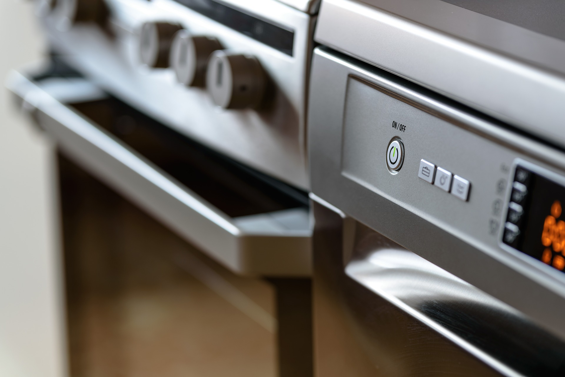 Should You Take Your Appliances When You Move?