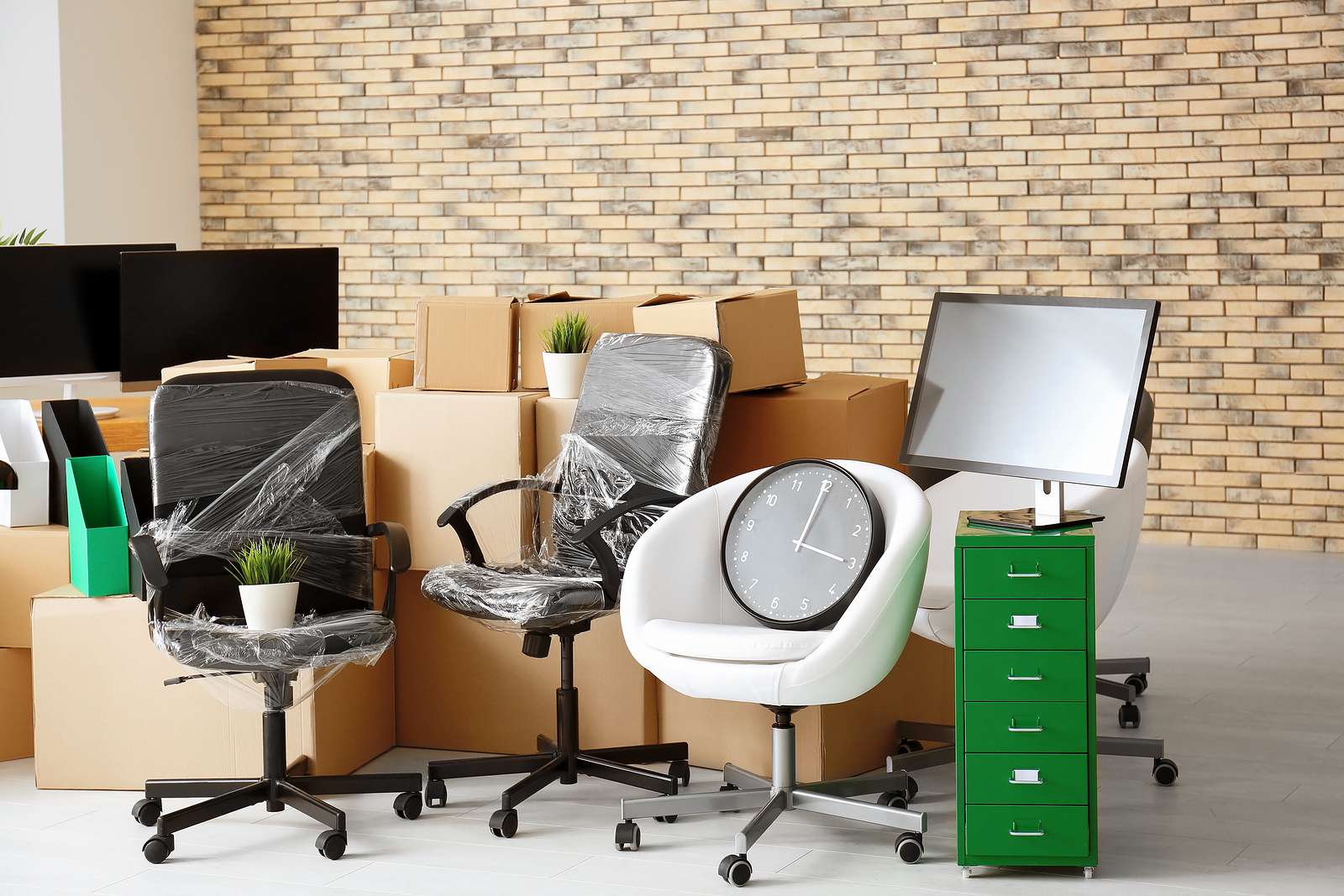 Corporate Office Moving Checklist to Minimize Downtime