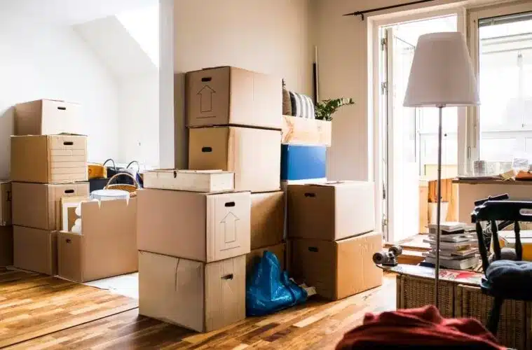 What Is a Moving Storage & How Does It Work?