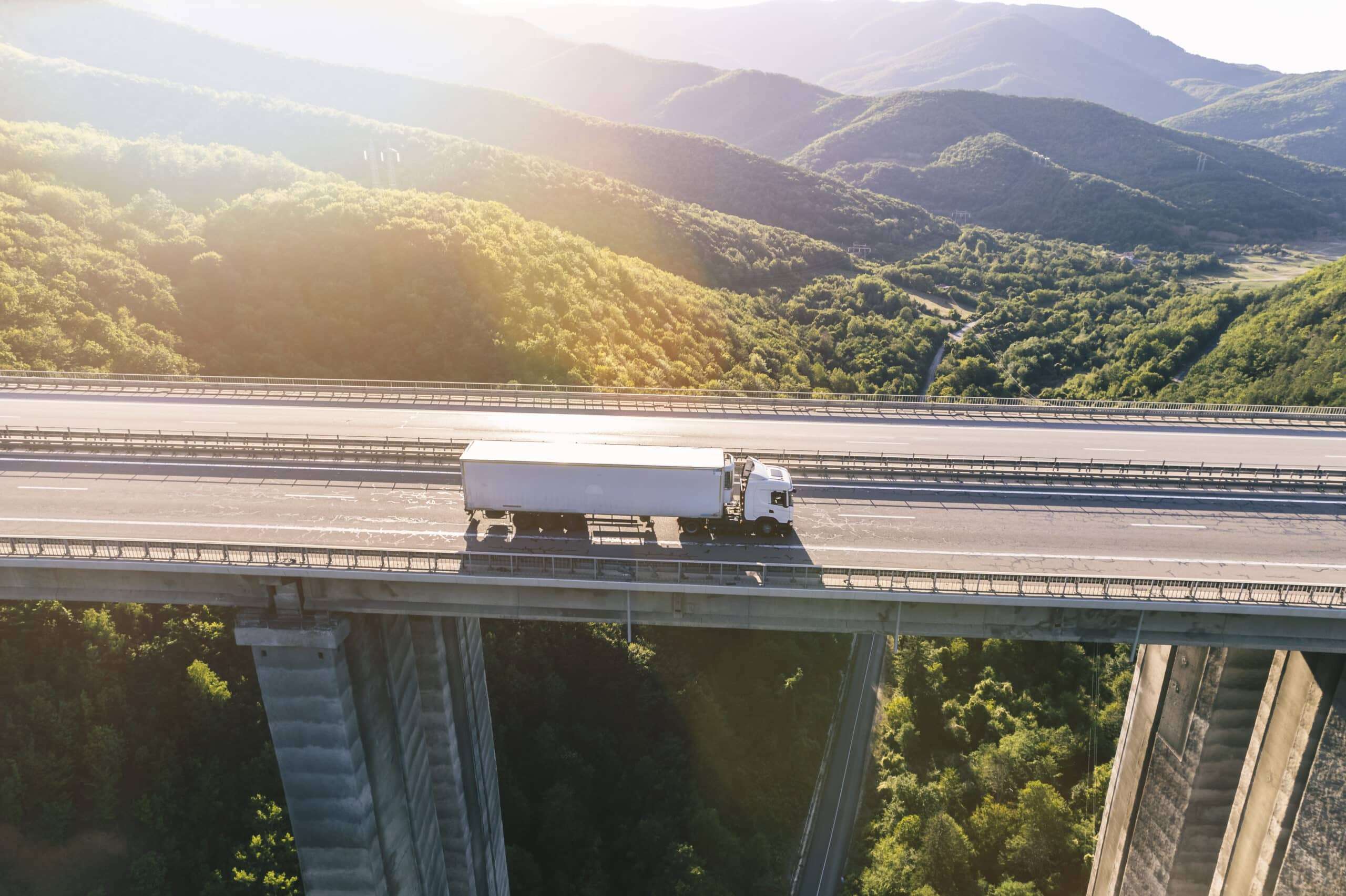 The Ultimate Interstate Moving Guide: Mastering Your Move Across State Lines