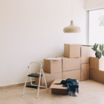 DIY moving vs hiring movers